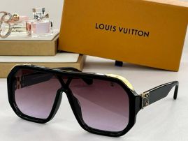 Picture of LV Sunglasses _SKUfw55794535fw